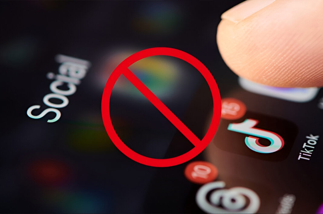 WBB Habibi It’s Over UAE Bans Social Media for Children Under the Age of 15 WBB Habibi It’s Over UAE Bans Social Media for Children Under the Age of 15